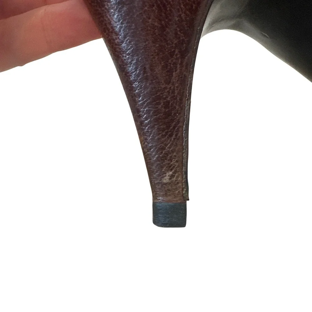Prada Vintage Brown Leather Studded Grommet Bow Pumps Pointed Toe IT40 9.5